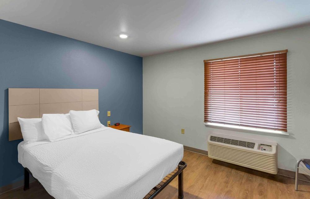 Standard Double Room - Non-Smoking interior